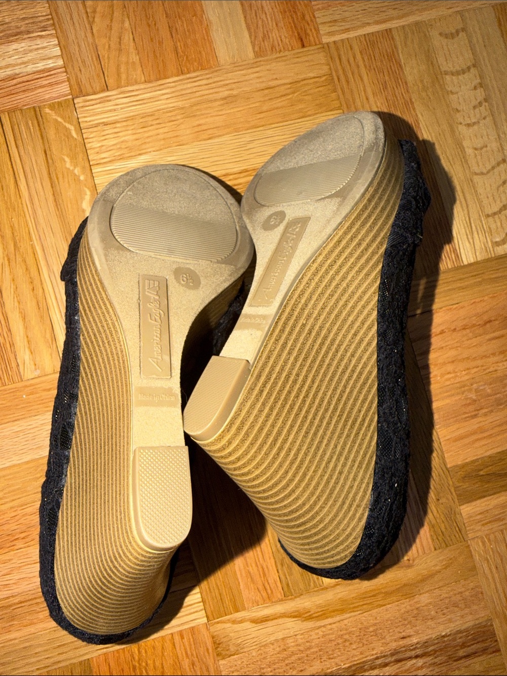American Eagle By Payless Black Lace Peep-Toe Wedge Heels - Picture 5 of 5
